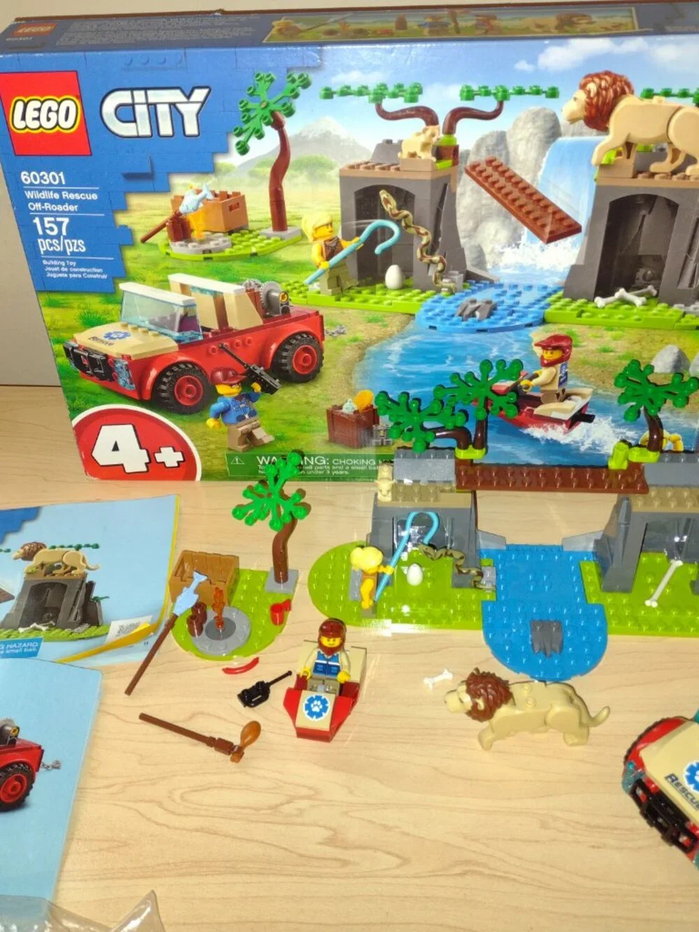 Lego 60301 Wildlife Rescue Off-Roader, like new with all pieces and box - Picture 6 of 15